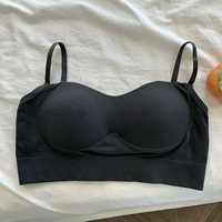 Темно -серой