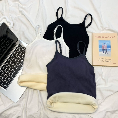 Утепленная демисезонная модная приятная телу майка топ, по фигуре