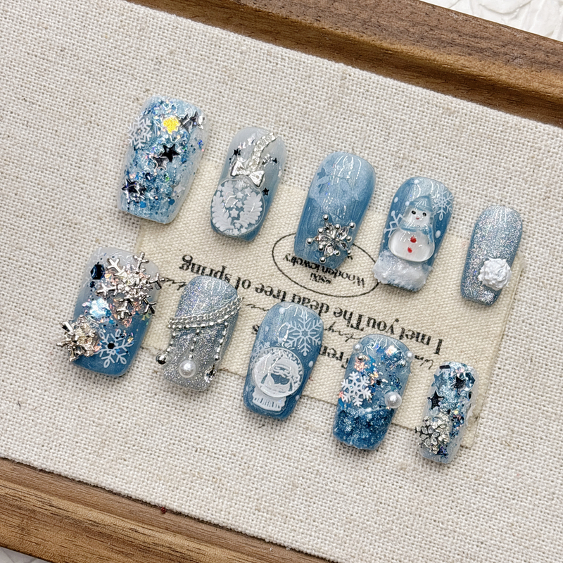 Blue Snowman Autumn/Winter New Handmade Wearable Nails Cat Eye High-End Whitening Manicure Fake Nails New Year Short Style