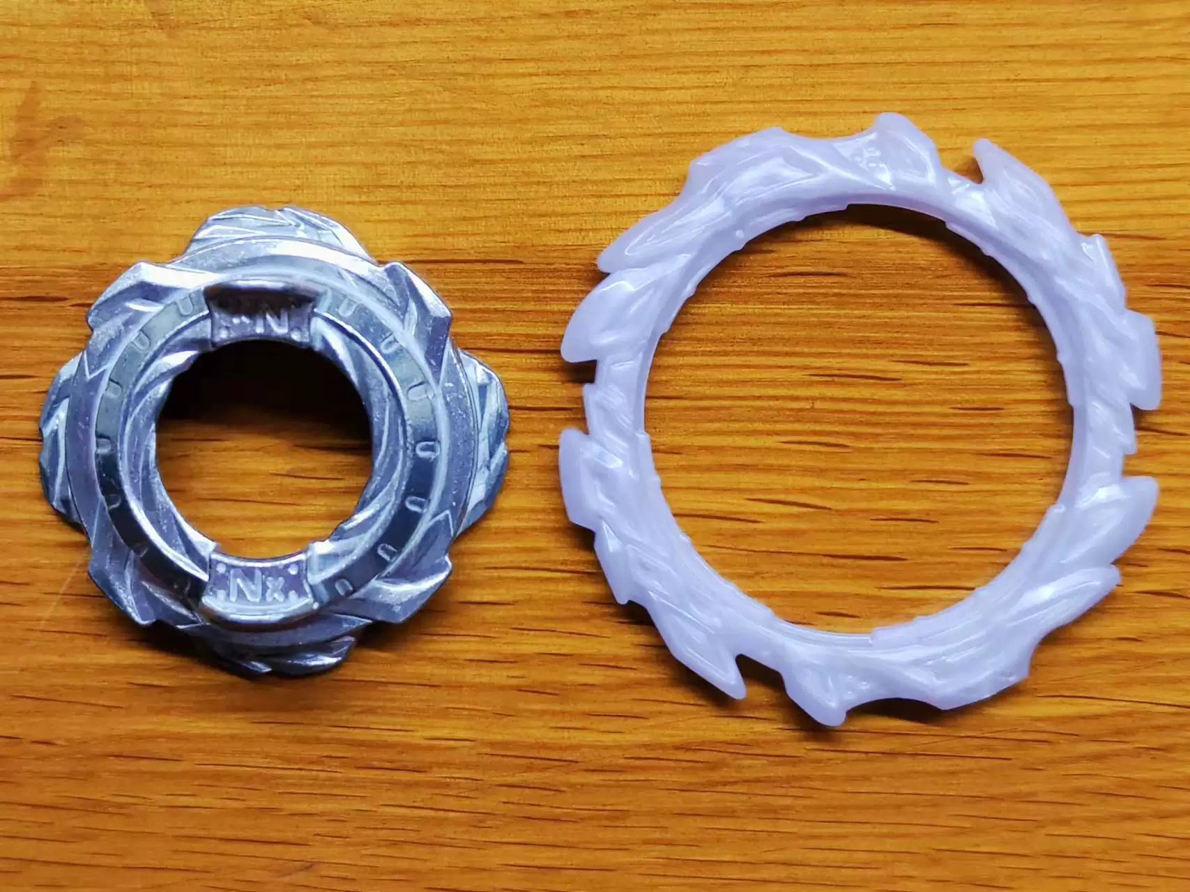 Диск TOMY BEYBLADE BURST, запчасти продаются оптом, ещё не использовался