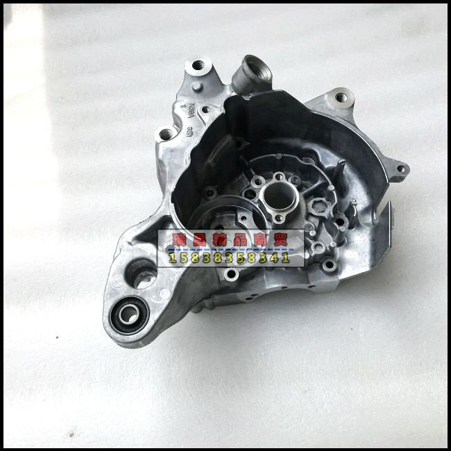 Application of new continents SDH125T-31-35-36-37-38RXEXU NS125D split right crankcase body-Taobao