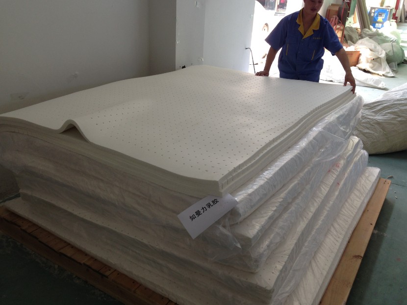 Các nhà sản xuất cung cấp như nệm cao su thiên nhiên Manly 5cm 1.2 / 1.5 / 1.8 Nệm đơn Simmons Ưu đãi đặc biệt - Nệm các loại đệm