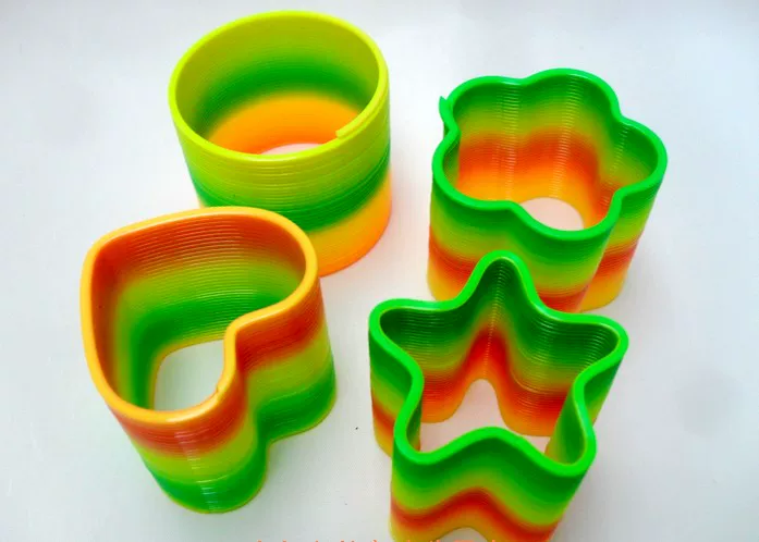Классная игрушка, пластиковый Slinky, ностальгия, 4 штуки