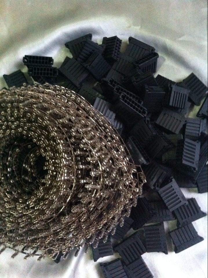 The Tyco is suitable for the sending of the FANUC power plug A02B-0120-K324 A63L-0001-0456