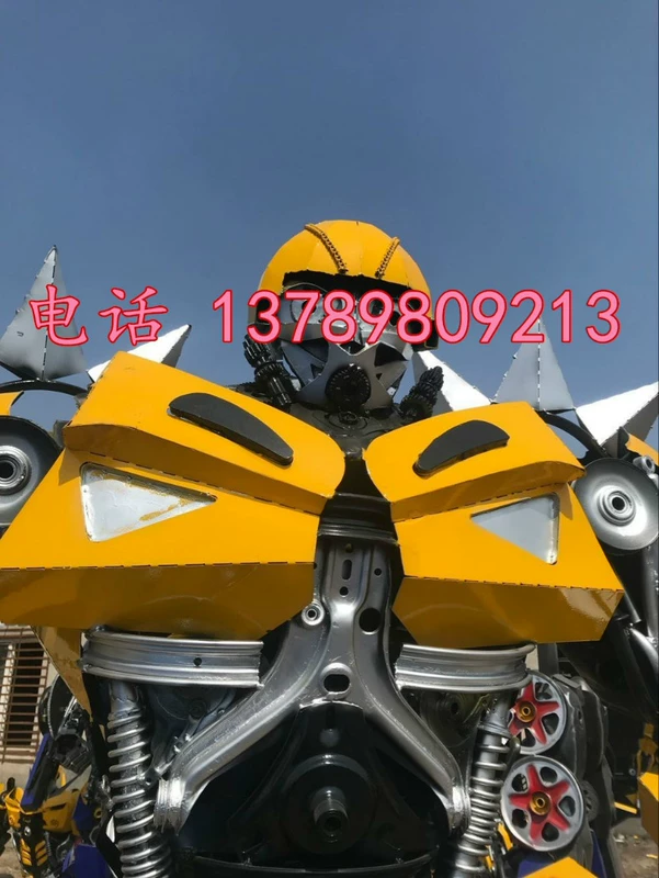 Mô hình Transformers lớn rèn sắt hình robot nhỏ ong kim loại trang trí mô hình trang phục mặc thương mại - Gundam / Mech Model / Robot / Transformers