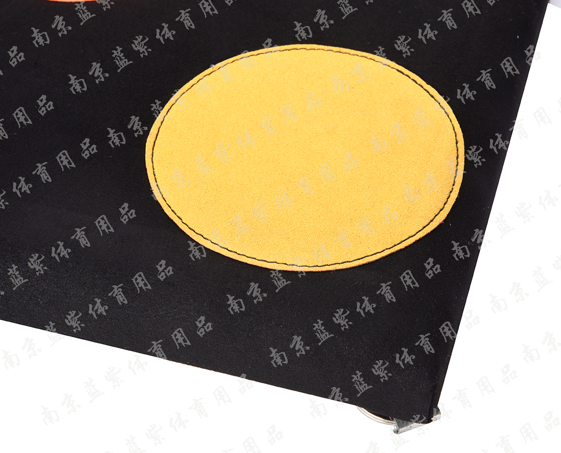 Children's home fencing training Spurs target J Fencing wall targets can hang out of the country