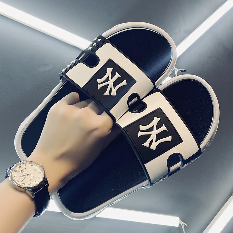 Slippers men's summer outwear New internet red tides Soft Bottom Anti-slip beach lined with sandals Indoor personality Large size 46