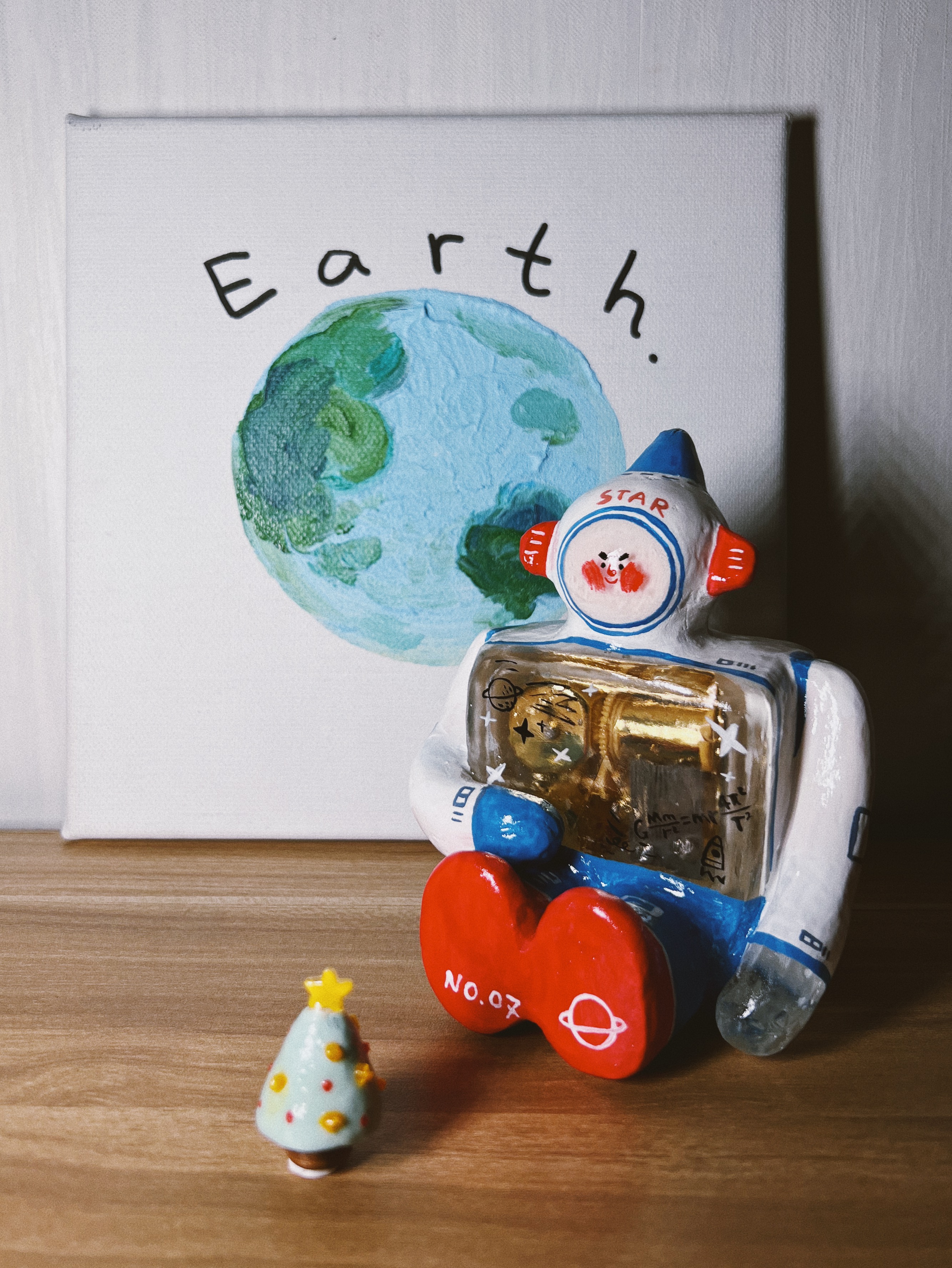 Star-Finding Astronaut Clockwork Music Box Delivered in 4 weeks (see you in September 358)