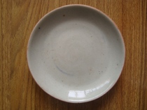 E0008 Qing Dynasty blue and white bean green glaze dish for a long time