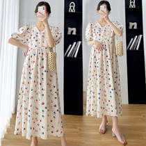2022 Summer Loaded Pregnancy Woman Dress New Korean Version of the Long Paragraph v Collar Crushed Flowers dress Dress Sweet short sleeves Spring summer dress Long dress