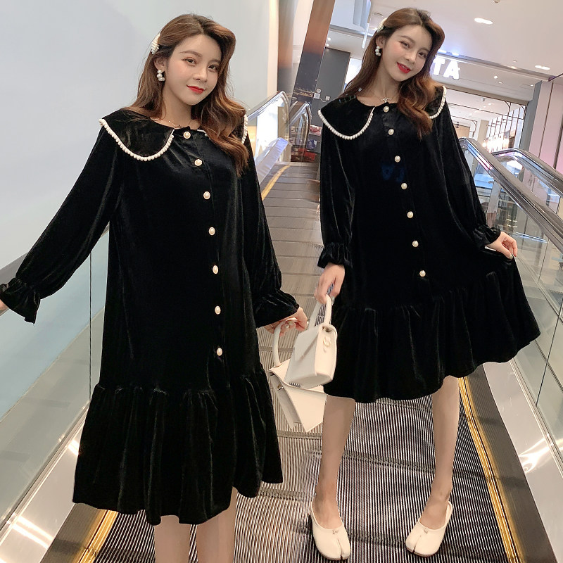 Large size pregnant women autumn Korean version of retro skirt velvet dress velvet temperament dress loose medium and long version of pregnant mother base shirt tide