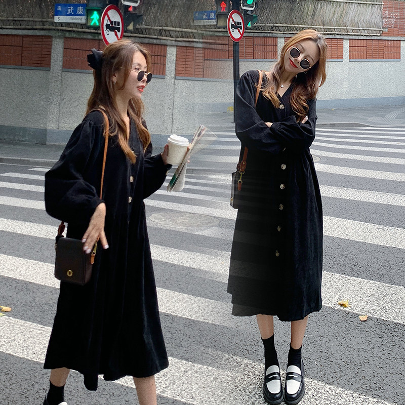Maternity wear autumn new Korean version long-sleeved dress Western style large size loose and thin trendy mother long skirt