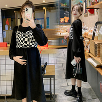 Foreign Air Pregnancy Woman Dress 2022 Spring Dress New Korean Version of Long sleeves Long sleeves Dress Nets Red-style Temperament Plaid Skirts