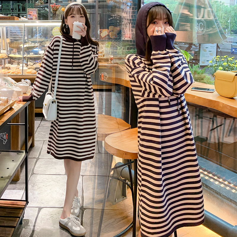 2021 autumn and winter loaded with increased code gestation women with loose streaks sweater with kneecap kneecap over knee