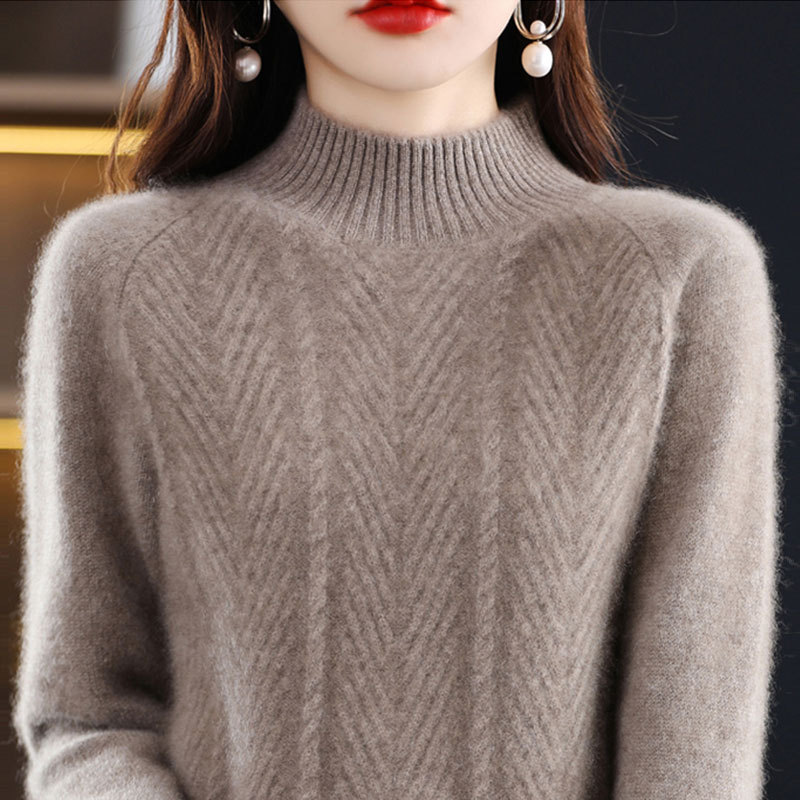 2025 Autumn and Winter New Pullover Wool Sweater for Women, Half-Turtleneck, Thickened Sweater, Loose Fit, Plus Size Knitted Inner Layer Cashmere Sweater
