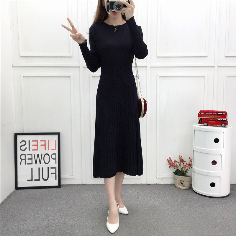 2018春装新款赫本风小黑裙秋冬长袖针织黑色A字裙修身连衣裙中长