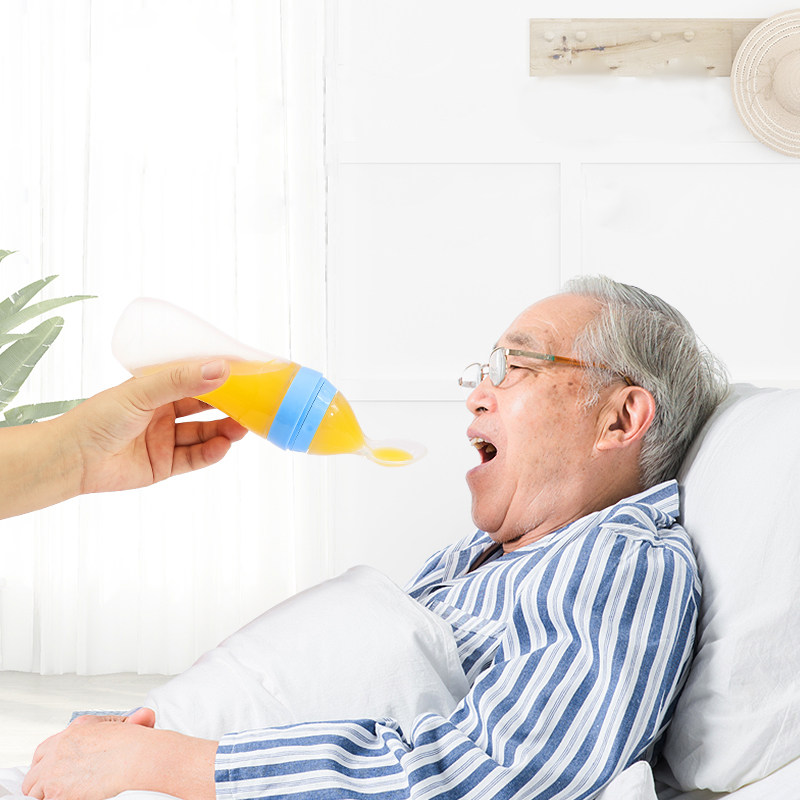 Paralyzed patient care supplies artifact convenient for the elderly feeder bed liquid food rice glutinous rice glutinous rice spoon feeding medicine