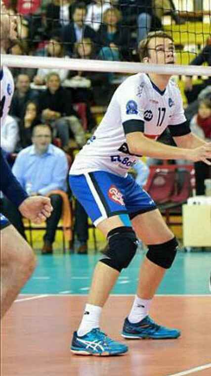 Spot men's volleyball Champions League Volleyball suits plenty of custom-made available