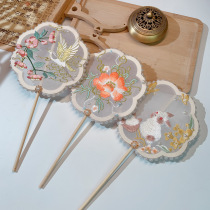 Palm fan child fan walking show Handmade girl embroidery group fan palace fan small ancient wind long handle dance fan classical flow Su