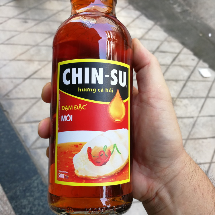Vietnam imports Jinsu fish sauce NamNgu CHIN SU fish juice 500ml glass bottle full of 1 serving
