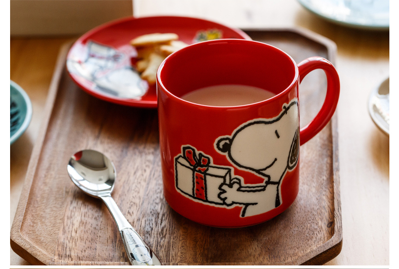 Charlie brown and SNOOPY SNOOPY cartoon glass ceramic cup household glass mugs dab ZiMu box