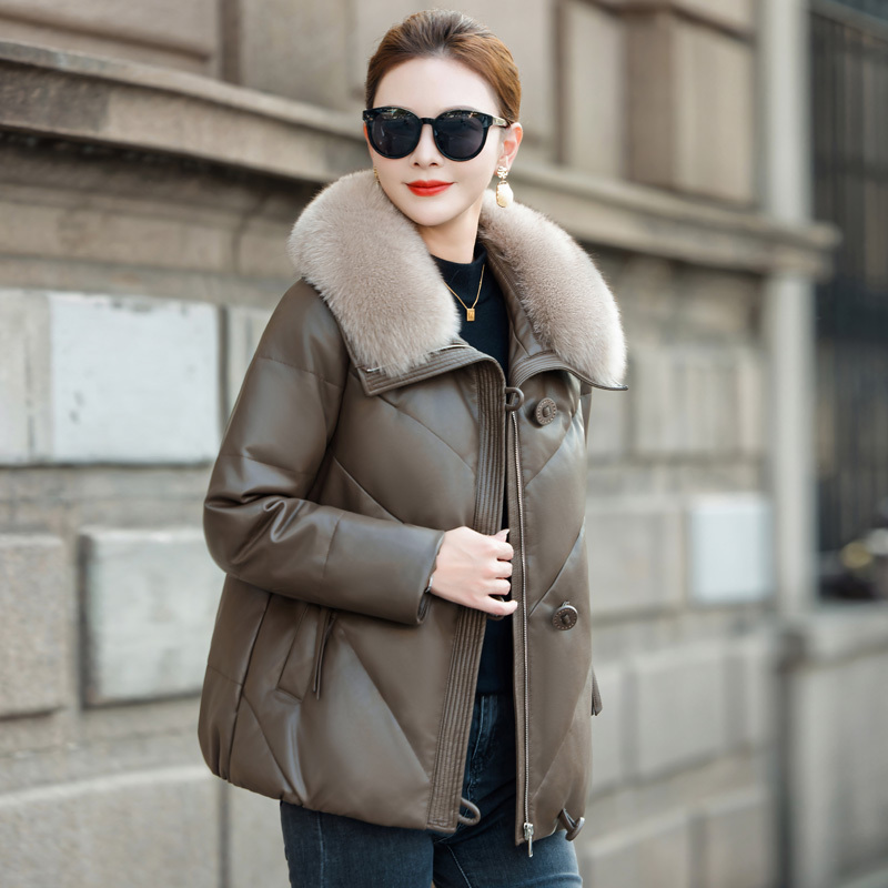 Haining Short Leather down Jacket for Women, Winter, Petite, Fox Fur Plush, Thickened Sheepskin Leather Coat, Fur Jacket Haining Short Leather down Jacket for Women, Winter, Petite, Fox Fur Plush, Thickened Sheepskin Leather Coat, Fur Jacket
