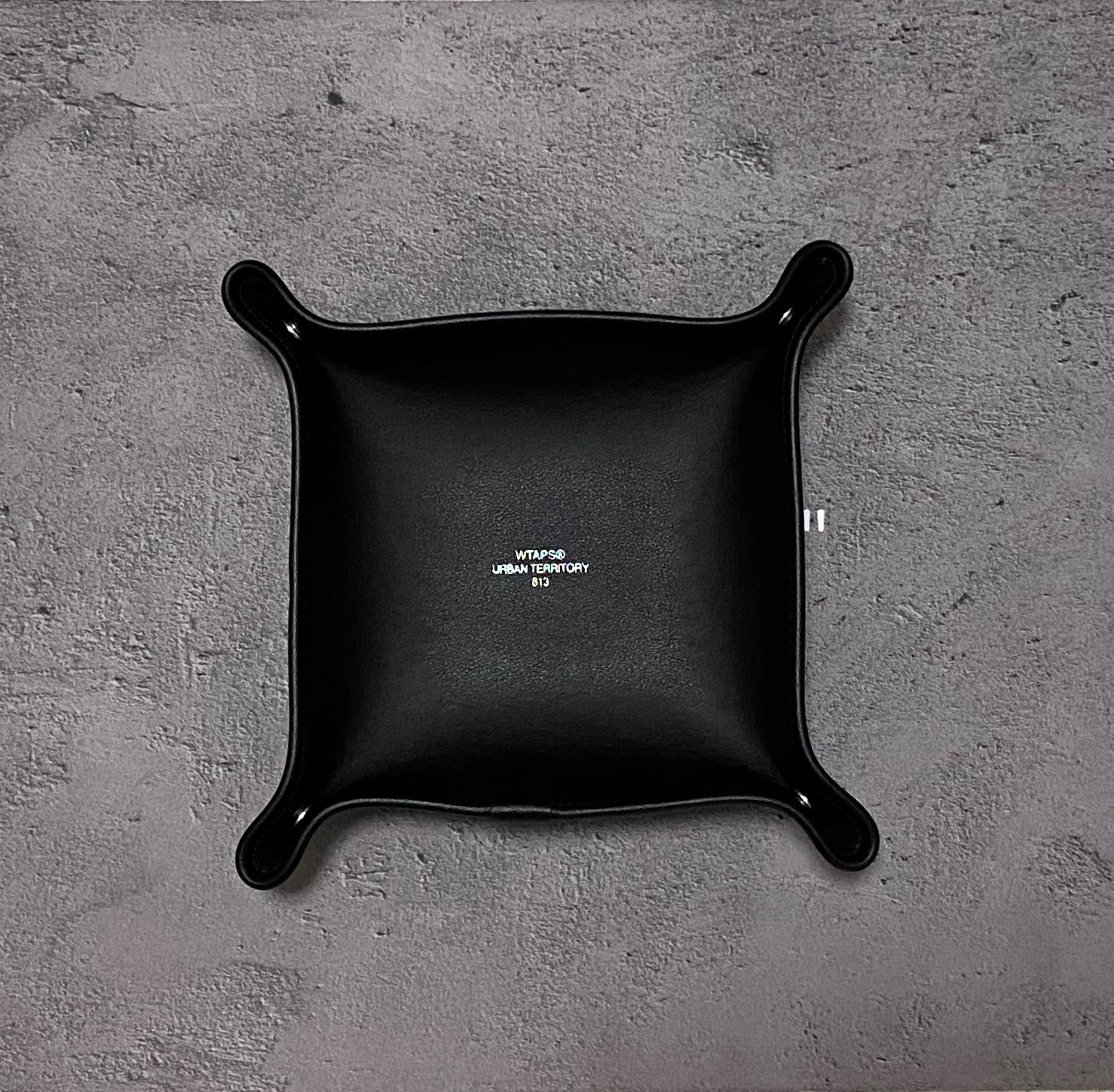 Zhitomorrow tide 20SS TRAY SYNTHETIC LEATHER Synthetic Leather ACCESSORIES CONTAINING BOX