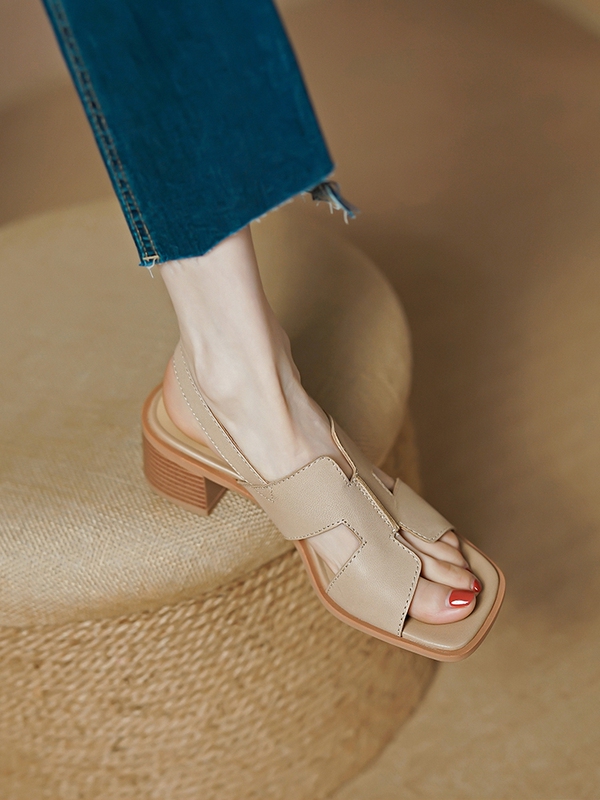 Italian Corso Venezia Summer Large Size Sheepskin Women's Shoes with Thick Heels, Square Toe, Open Toe, Roman Retro Brown Italian Corso Venezia Summer Large Size Sheepskin Women's Shoes with Thick Heels, Square Toe, Open Toe, Roman Retro Brown