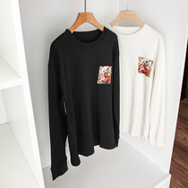 Delicate and comfortable Egyptian cotton abstract BAO WEN digital printing round neck straight long sleeve T-shirt female black beige