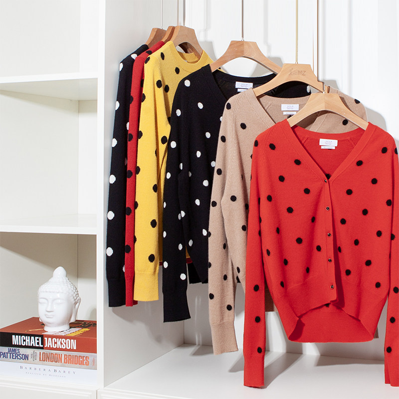 Classic and retro Poppins dots jacquard ~ pure cashmere stitch sweatshirt with 2 round neckline sleeve head loose cardiff q