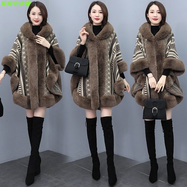 2022 autumn and winter new big fur collar hooded cape shawl women's fashion plus velvet thickened high-end fur loose outer wear