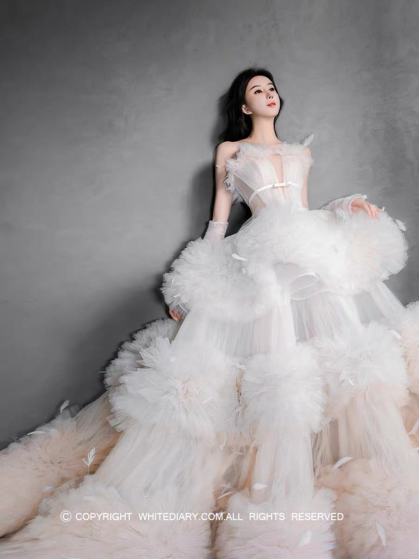 Wedding Dress with a High-End Feel, Main Veil 2024 New Style, Bride's Going-Out Veil, Engagement Dress, High-End for Petite Figures, High-End Feel