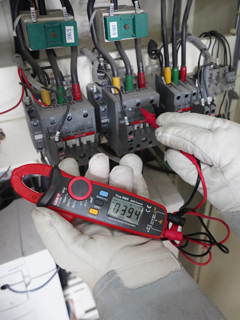 Unilide Ut210A/B/C/Ut210E/Ut210D High-Precision Mini Automatic Digital Clamp Meter Ammeter