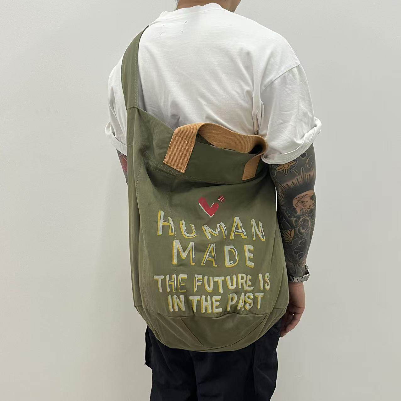 HUMAN MADE TOTE BAG军绿水洗字母包🛍️，时尚休闲，青年首选！-时尚
