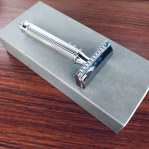 Двусторонная безопасная бритва, Германия