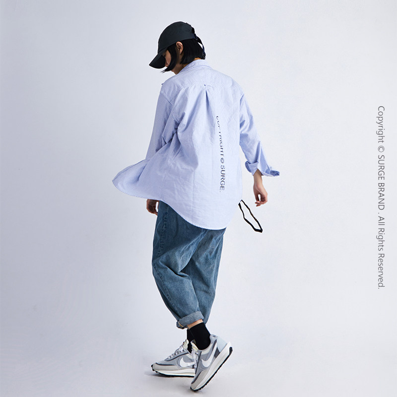 (Spot) SURGE Oxford spinning light blue and white vertical striped striped shirt