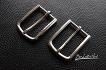 Stainless steel belt buckle Solid stainless steel polished matte belt buckle Stainless steel needle buckle Inner diameter 35mm