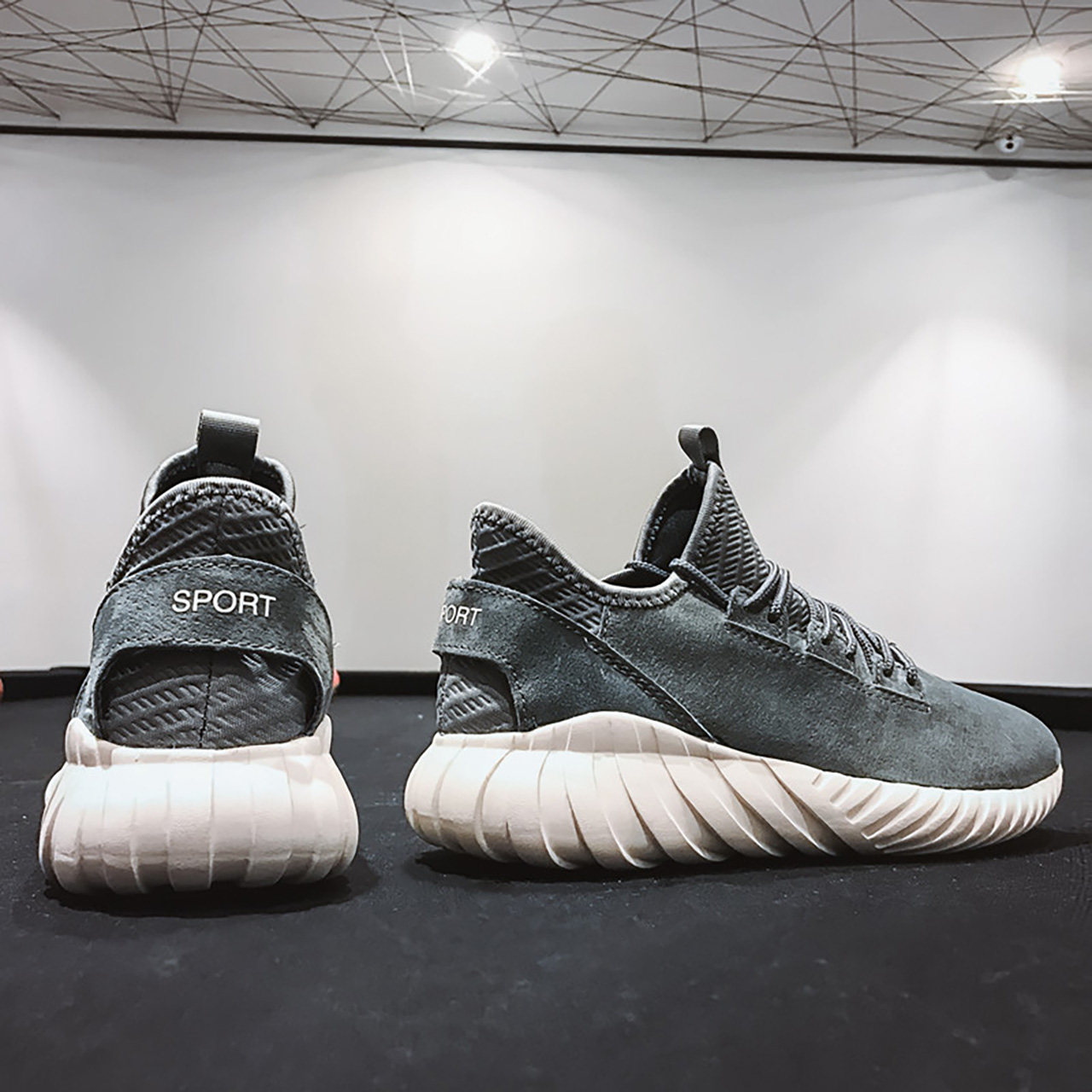 Men's shoes Summer 2022 new casual tides Shoe sports running shoes Han version Trend 100 lap old daddy shoes ins shoes man