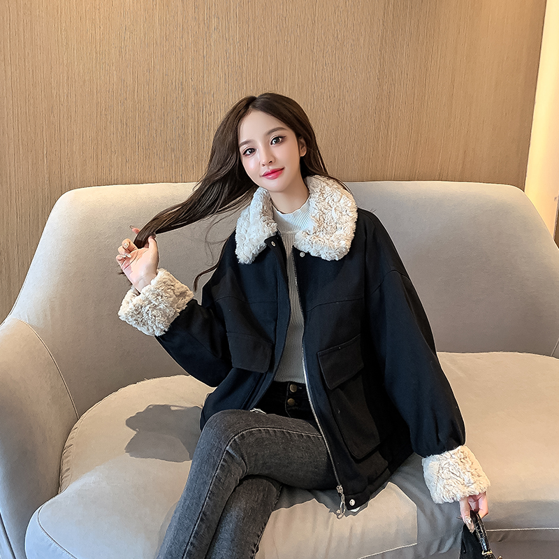 Real shot cotton padded jacket 2020 new women's short style Korean loose lamb wool winter coat small cotton jacket