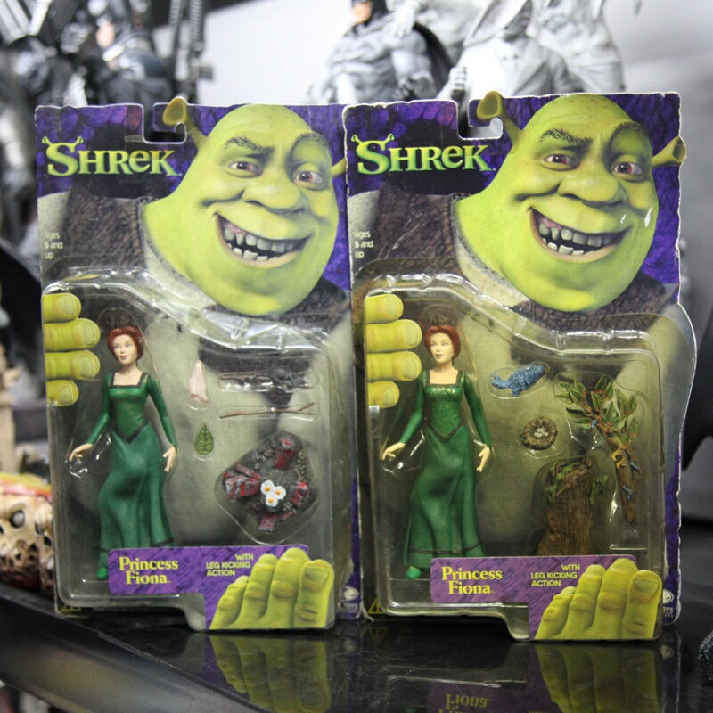 Mcfarlane's Shrek Fiona Princess Fiona Set of Two Movable Figures