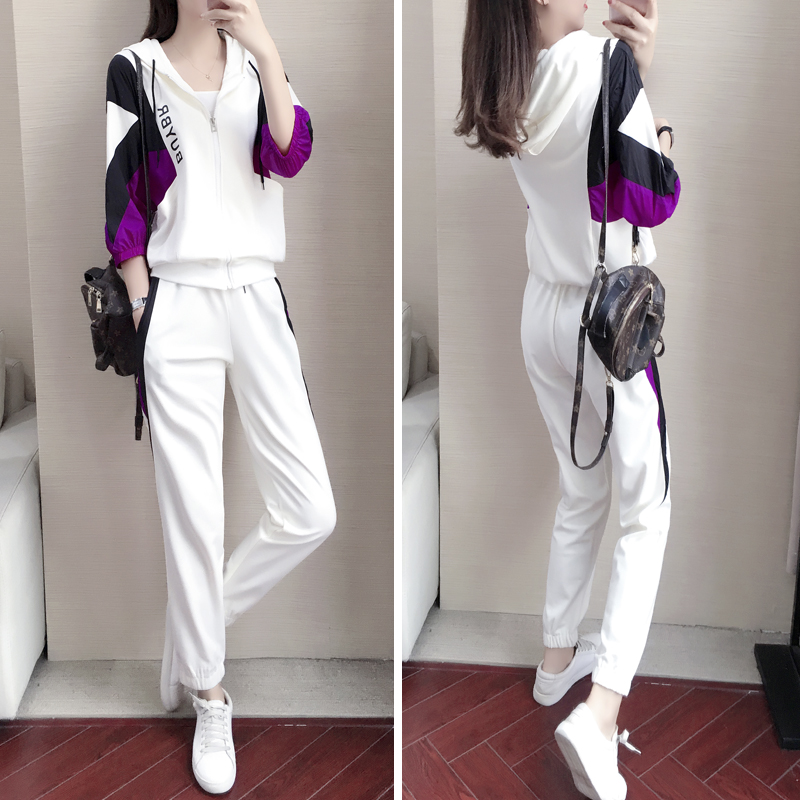 Tide brand casual sports suit female 2022 spring fashion hooded sweatshirt Western style age-reducing net red tooling two-piece set