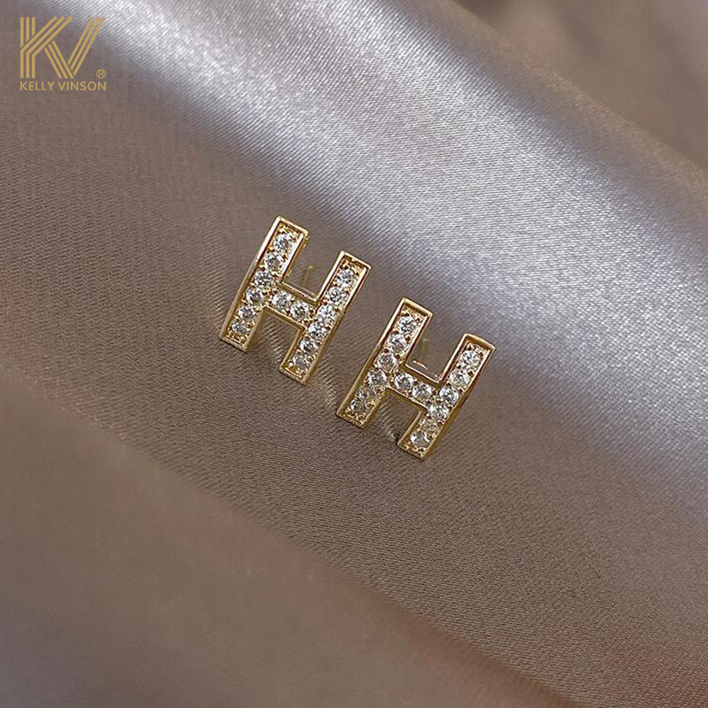 H-letter ear nailsPremium cold wind anti-allergic silver needle earringsGentle high-luxury luxury earringsFashion