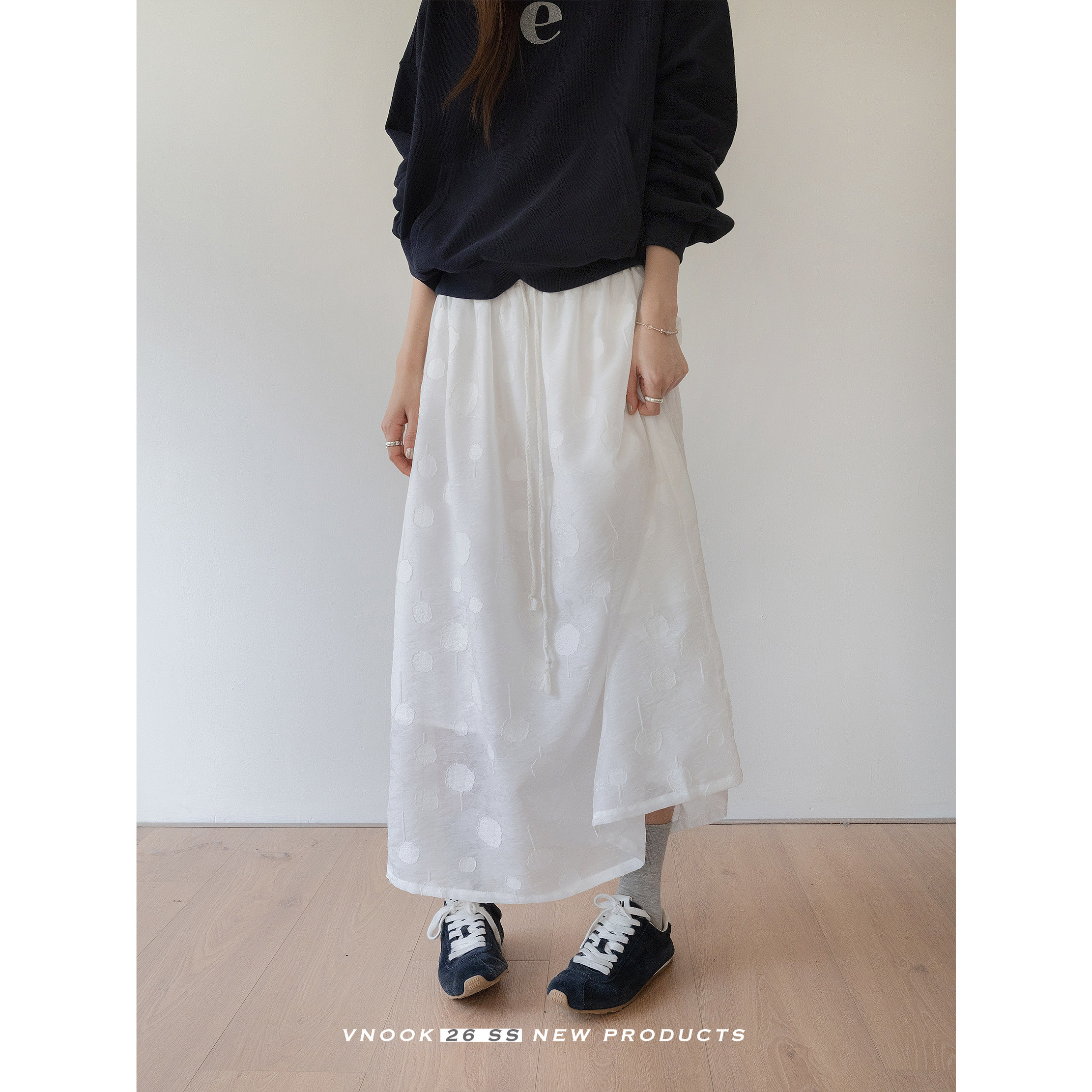 VNOOK вязаное хлопковое худи с принтом свободного кроя женское весна 2026 повседневная универсальная кофта