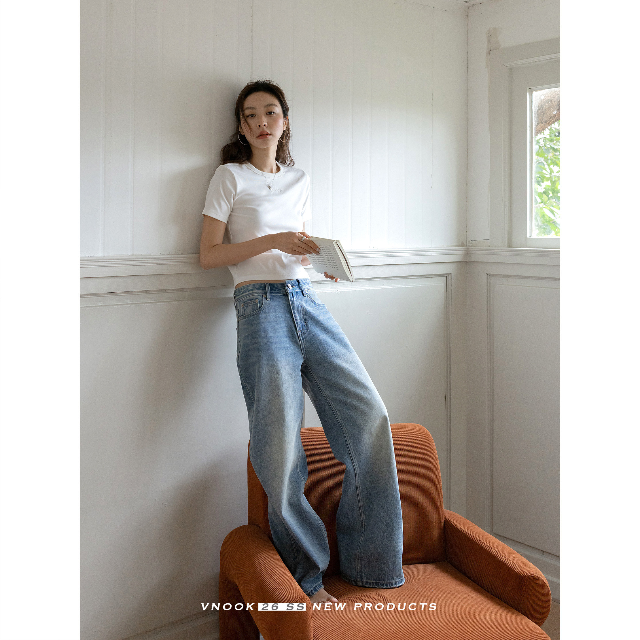 VNOOK женская футболка с высокой талией короткого кроя с короткими рукавами 2026 весна-лето новая вязаная слегка свободная с принтом круглый вырез стройнящая блузка