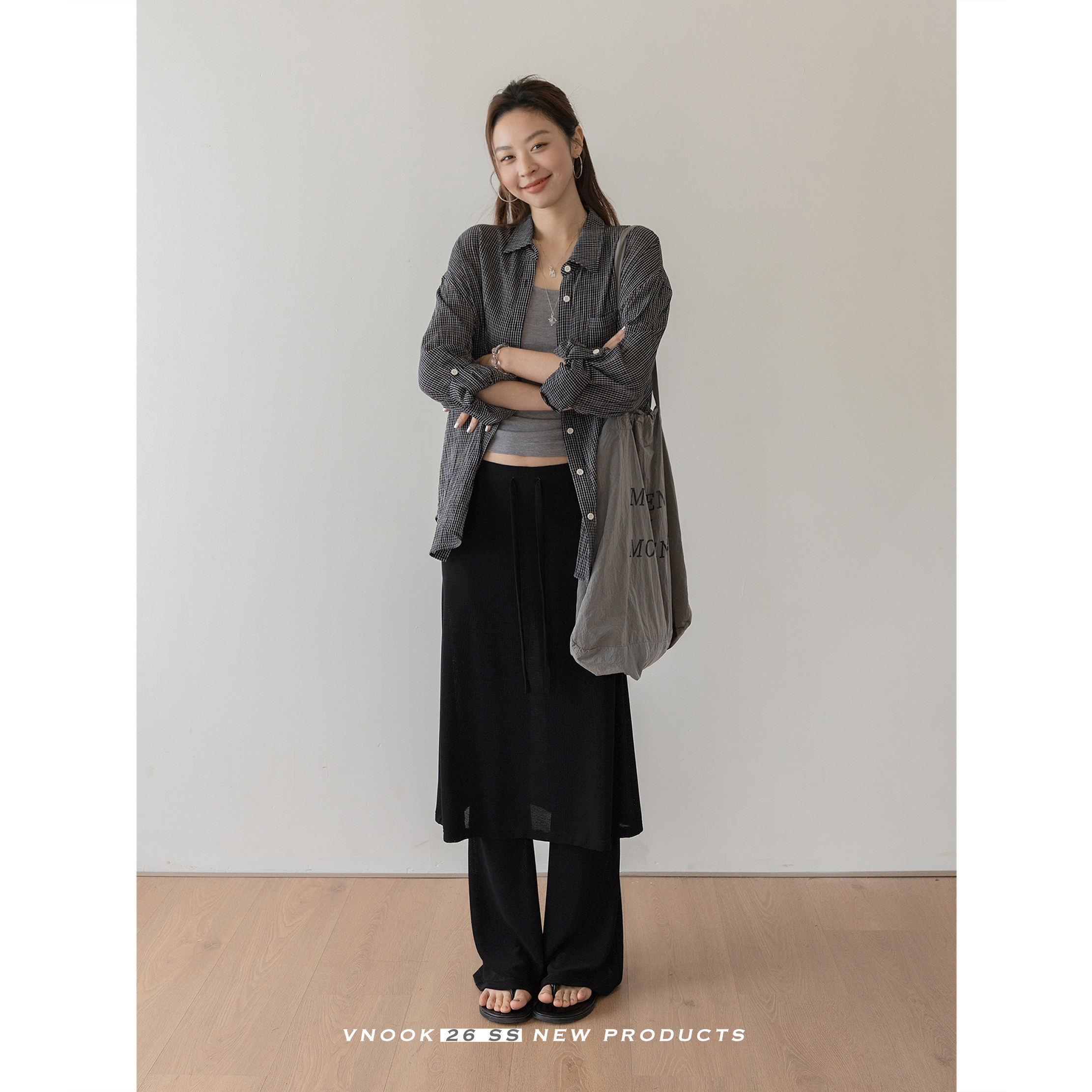 VNOOK женская футболка с круглым вырезом и аппликацией с вышивкой, новинка весна-лето 2026, трикотажная хлопковая свободная повседневная однотонная блузка с коротким рукавом