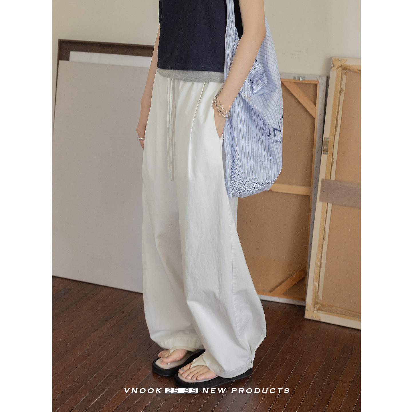 VNOOK женская майка на бретельях с U-образным вырезом и контрастной отделкой, легкая тонкая безрукавная футболка, комплект из двух предметов для летнего сезона