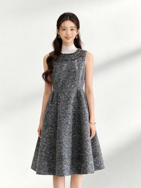 Stunning Age-Reducing Dress, Sleeveless, Waist-Cinching, High-End and Elegant, 2026 Spring Luxury Niche Design, Unique Dress That Won'T Be Seen Everywhere