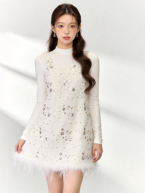 High-End Unique and Beautiful Dress, White Sequined Tank Dress, Elegant and Exquisite for Formal Occasions in Spring 2026