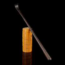 Ebony paint-free one-piece scratching itch. Purple sandalwood does not ask for scratching. Back rake scratches old mans back.