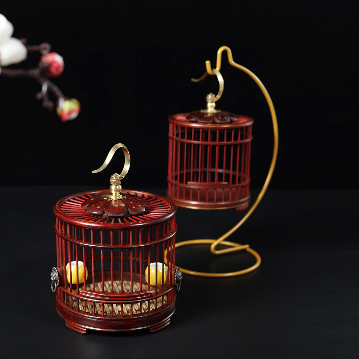 レッドローズウッドのキリギリスケージ、サンダルウッドのペットケージ、中国風の装飾品、ボーラーケージ、バッタ飼育ケージ、コオロギケージ